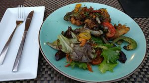 Vegan salt and pepper duck at Rustica in Torrevieja