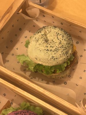 BBQ Burger  at Flower Burger in Bologna