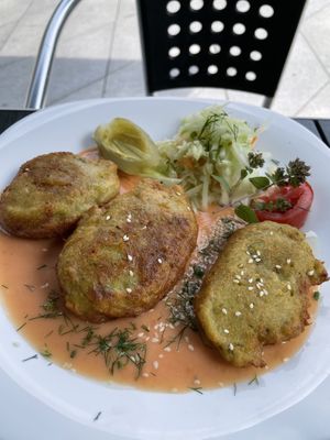 Kotletai  at Vilties Vaistinės Arbatine in Kaunas