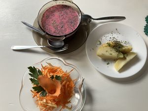 Vegan Šaltibarščiai  at Vilties Vaistinės Arbatine in Kaunas