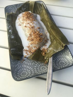 Klebereis mit Kokossauce  at vEATnam in Villach