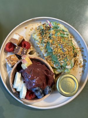 Brekkie Plate  at Plants & Cakes in Frankfurt