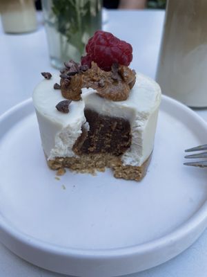 Peanut White Chocolate 👍  at Plants & Cakes in Frankfurt