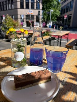  at Plants & Cakes in Frankfurt