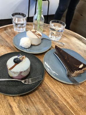 Raw cake at Plants & Cakes in Frankfurt