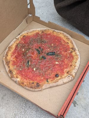 Pizza Marinara 6.9 € at Rossopomodoro in Bologna