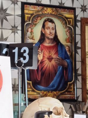 Interior decor at Seitan's Realm in Columbus