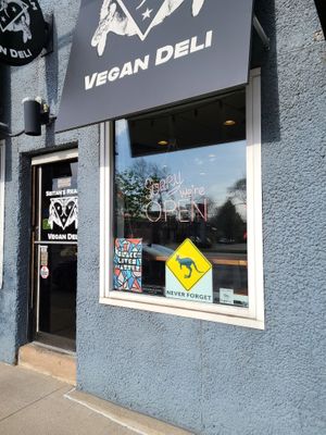 Entrance to deli at Seitan's Realm in Columbus