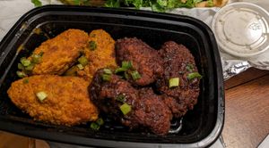 Buffalo and BBQ wings at Seitan's Realm in Columbus