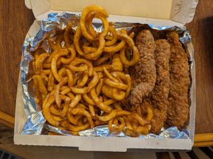 Chikun tender basket at Seitan's Realm in Columbus