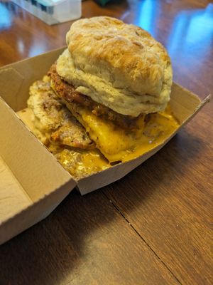 Chikee biskee at Seitan's Realm in Columbus