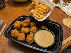 Nuggetz and waffle fries at Seitan's Realm in Columbus