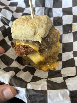 Chikee biskee   at Seitan's Realm in Columbus