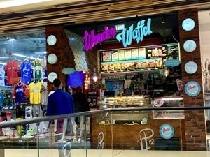 store front in mall at Wonder Waffel - Berlin Mall in Berlin