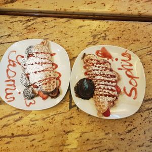 Vegan waffle at Wonder Waffel - Berlin Mall in Berlin