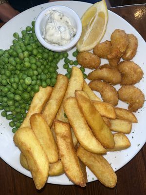 ‘Scampi’ and chips, with all the trimmings  at Crown & Anchor in Winchester