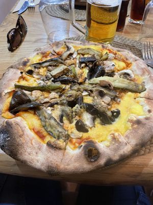 Ortalana vegan pizza  at Il Gusto - Maybe closed in Planos