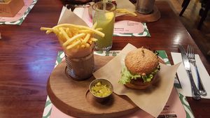 Vegan Burger at Numnum in Istanbul