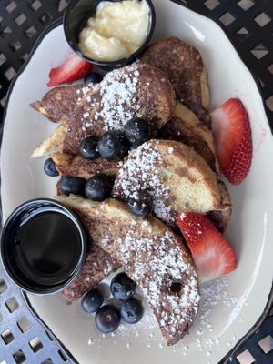 Vegan French toast + berries & maple syrup (10/10)  at Cafe Madison in Albany