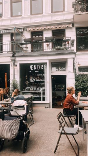 Outside  at ÆNDRÈ in Hamburg