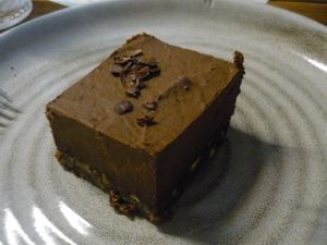 Mocha bean cake at ÆNDRÈ in Hamburg