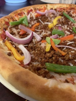 The vegan Italian sausage pizza 🤘🏼 at D'Lish Gourmet Pasta & Pizza in Chula Vista