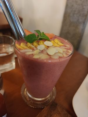 Smoothie at The Source Cafe in Siem Reap