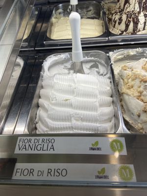 Vegan flavors  at Martinucci Laboratory in Polignano A Mare