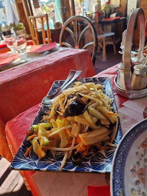 Veggie noodles at Hao Bhin in Etretat