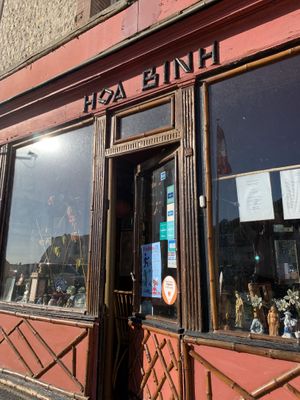   at Hao Bhin in Etretat