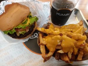 Vegan Guac Burger and vegan cheese fries at HUMBL in Orlando