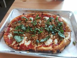 Sausage pizza at HUMBL in Orlando