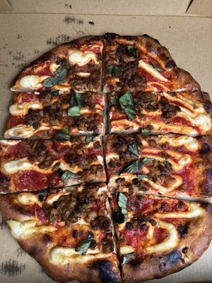 Sausage pizza at HUMBL in Orlando