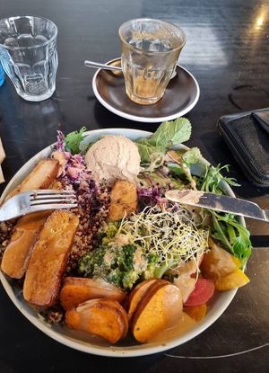 Lieblings Bowl at Liebling Trier in Trier