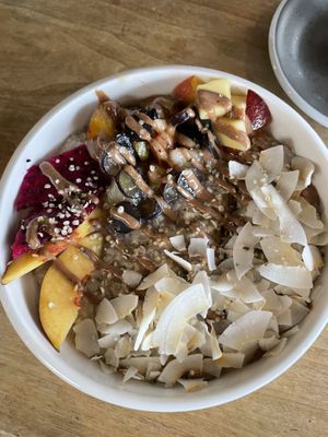 Oat bowl  at Liebling Trier in Trier