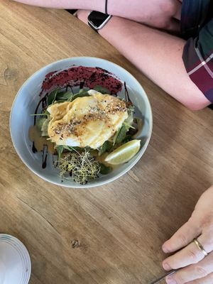 Eggs benedict (vegetarian)  at Liebling Trier in Trier