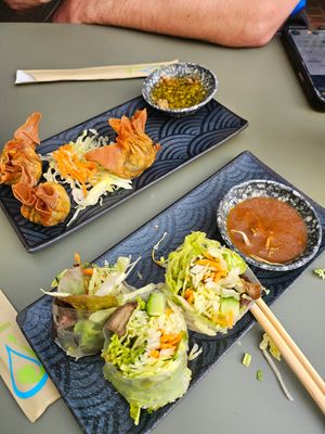 Appetizer #3 and #7 at Ong Tao in Frankfurt