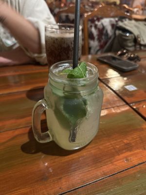 Lemonade mint and ginger   at Ong Tao in Frankfurt