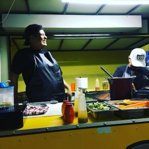 Happy chef, happy food 🐾🌈🐄❤️🌎 at Tacos Ne in Merida