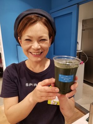 Friendly staff at Spirulina Blue Ueno in Tokyo