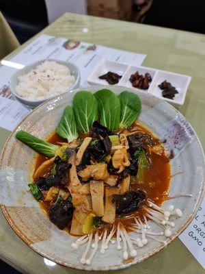 Spicy mushroom soup.. at Mananim Recipe in Seoul