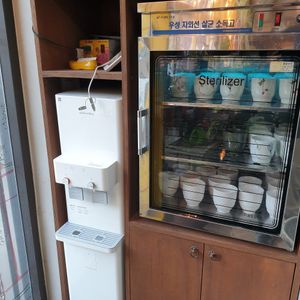 self serve water at Mananim Recipe in Seoul