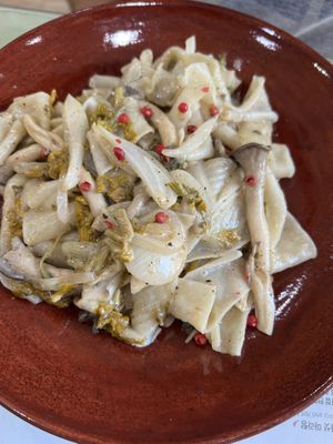 Creamy Pasta  at Mananim Recipe in Seoul
