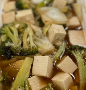 Simply Green with tofu, napa cabbage. Sub with brown rice at Simply Thai in Louisville