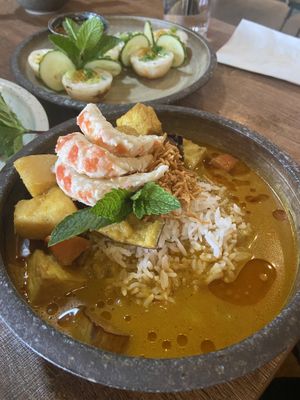 Those are vegan prawns FYI  at Do Chay - Knight District in Vancouver