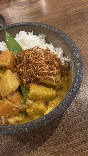 Prawn rice dish  at Do Chay - Knight District in Vancouver