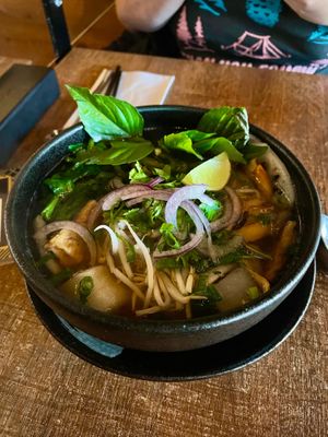  at Do Chay - Knight District in Vancouver