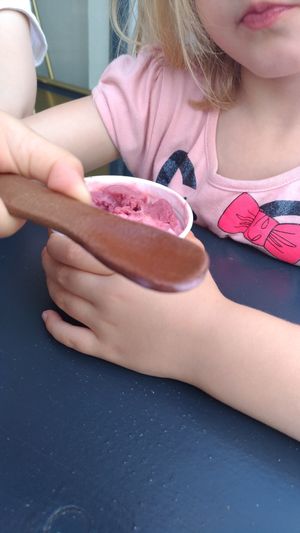 Kids loved edible spoons at Luicella's - Hüxstraße in Luebeck
