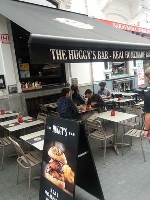 Outside seating area at The Huggy's Bar - Bruxelles 2 in Brussels