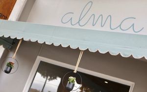 Store front at Alma Organic in Burbank